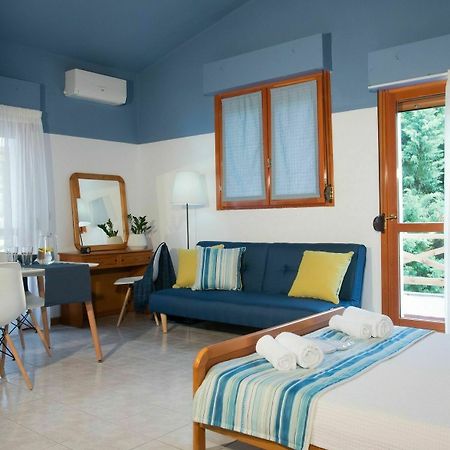 St.John Village Apartments Skála Foúrkas Exteriér fotografie
