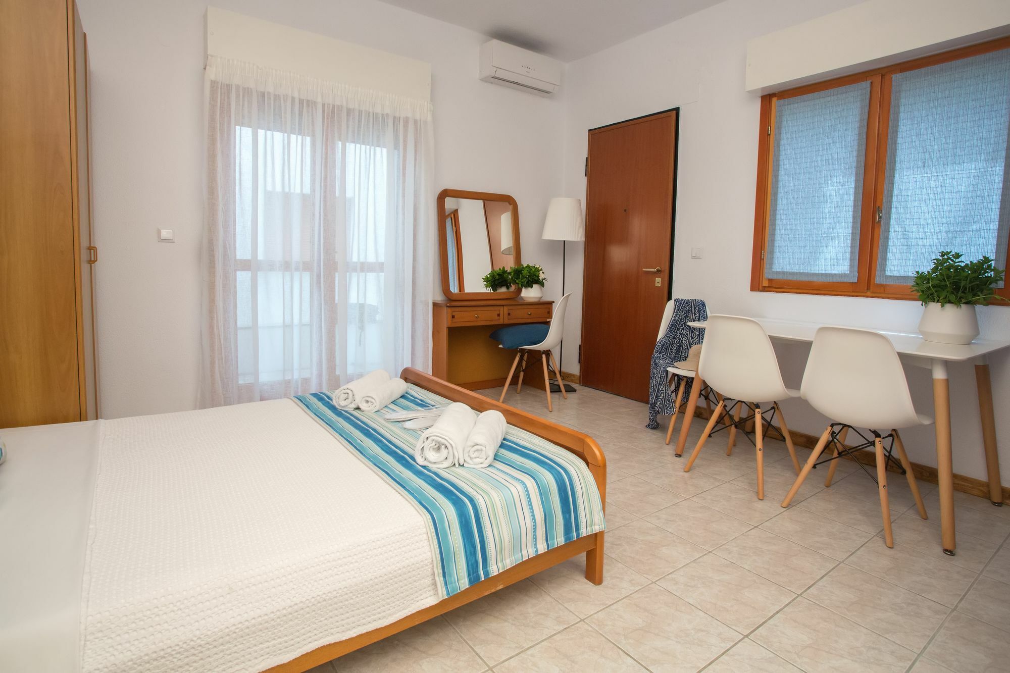 St.John Village Apartments Skála Foúrkas Exteriér fotografie